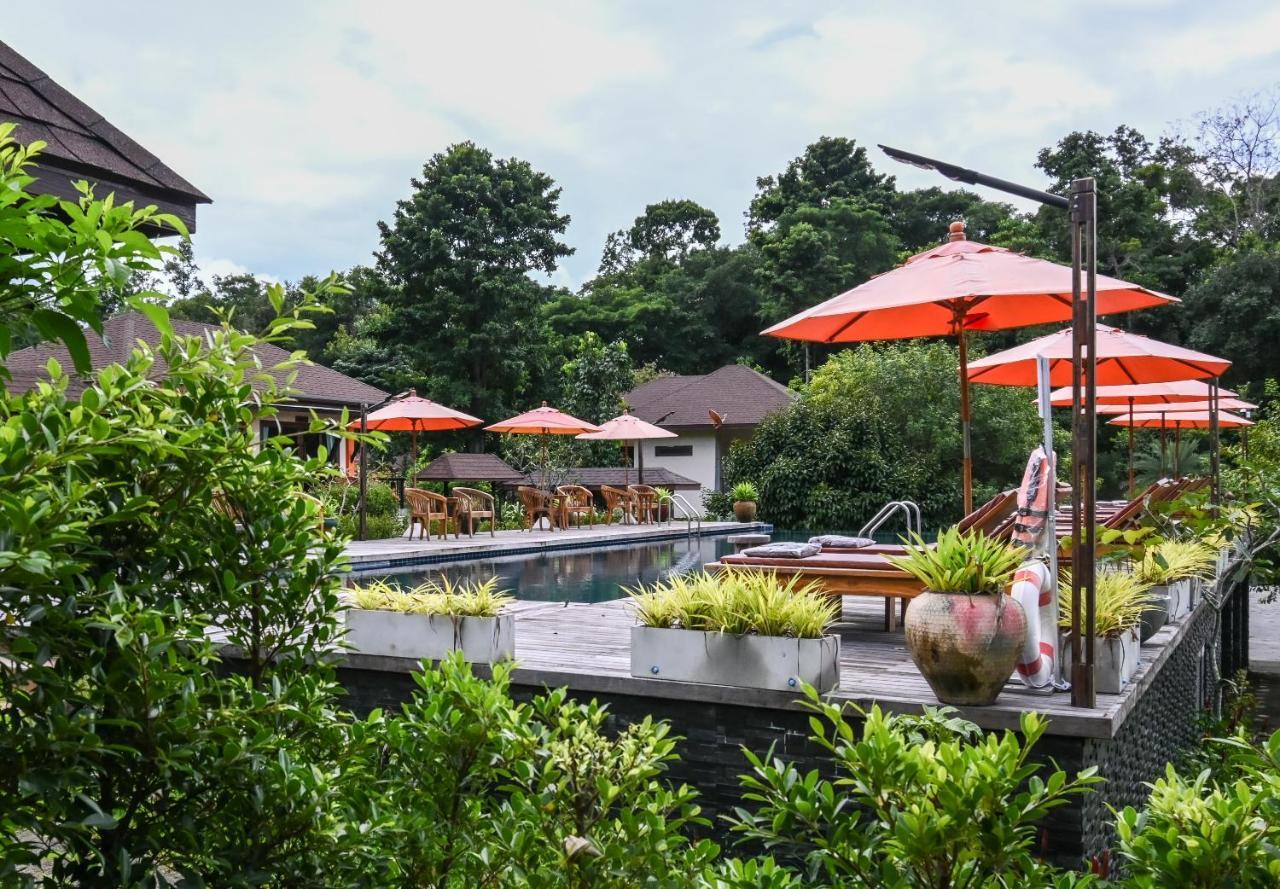 Hotel Cascade Tara Na Mueang Exteriér fotografie