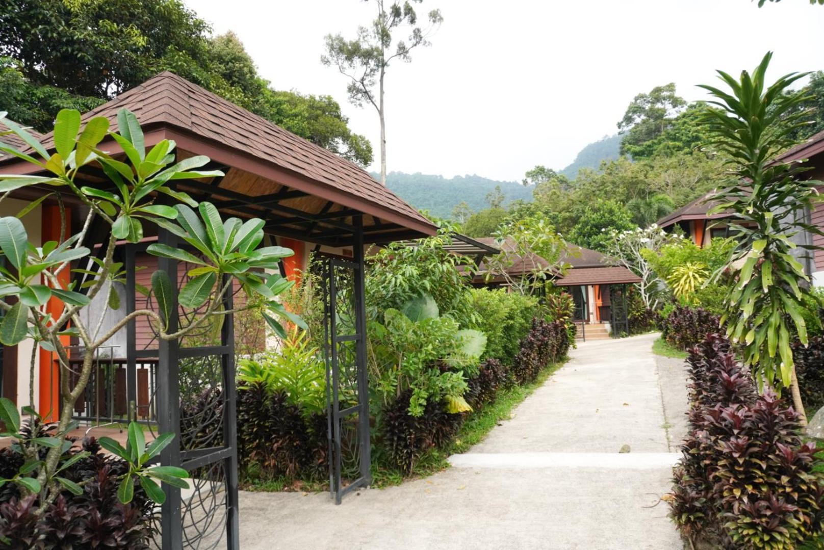 Hotel Cascade Tara Na Mueang Exteriér fotografie