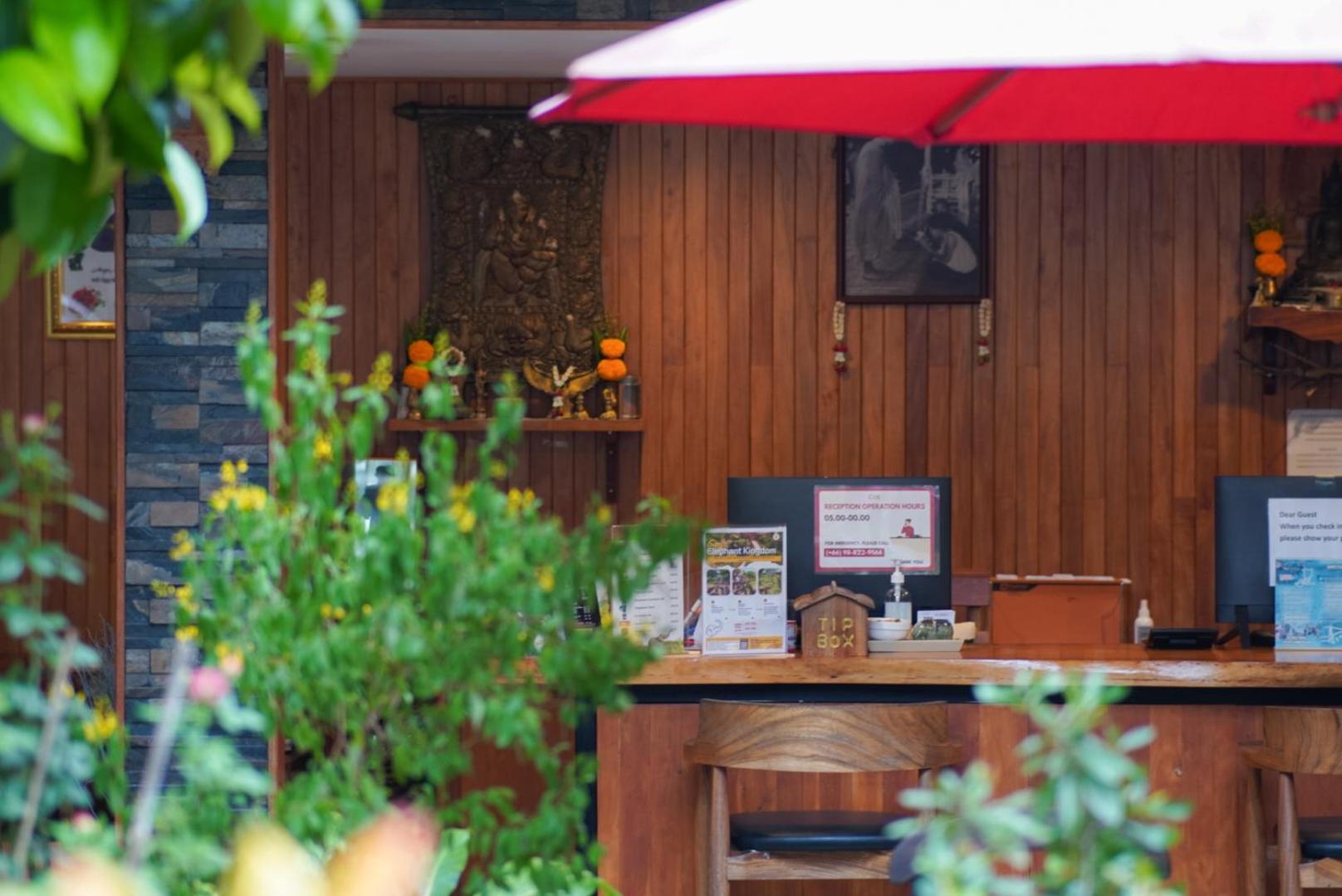 Hotel Cascade Tara Na Mueang Exteriér fotografie